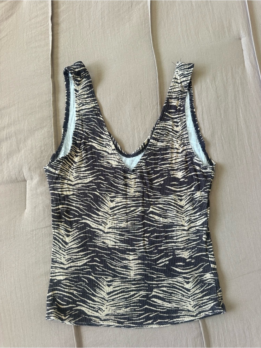 BDG Ribbed V-Neck Tank